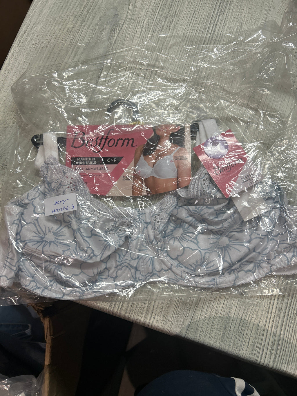 Commande Farida SOLDETOO