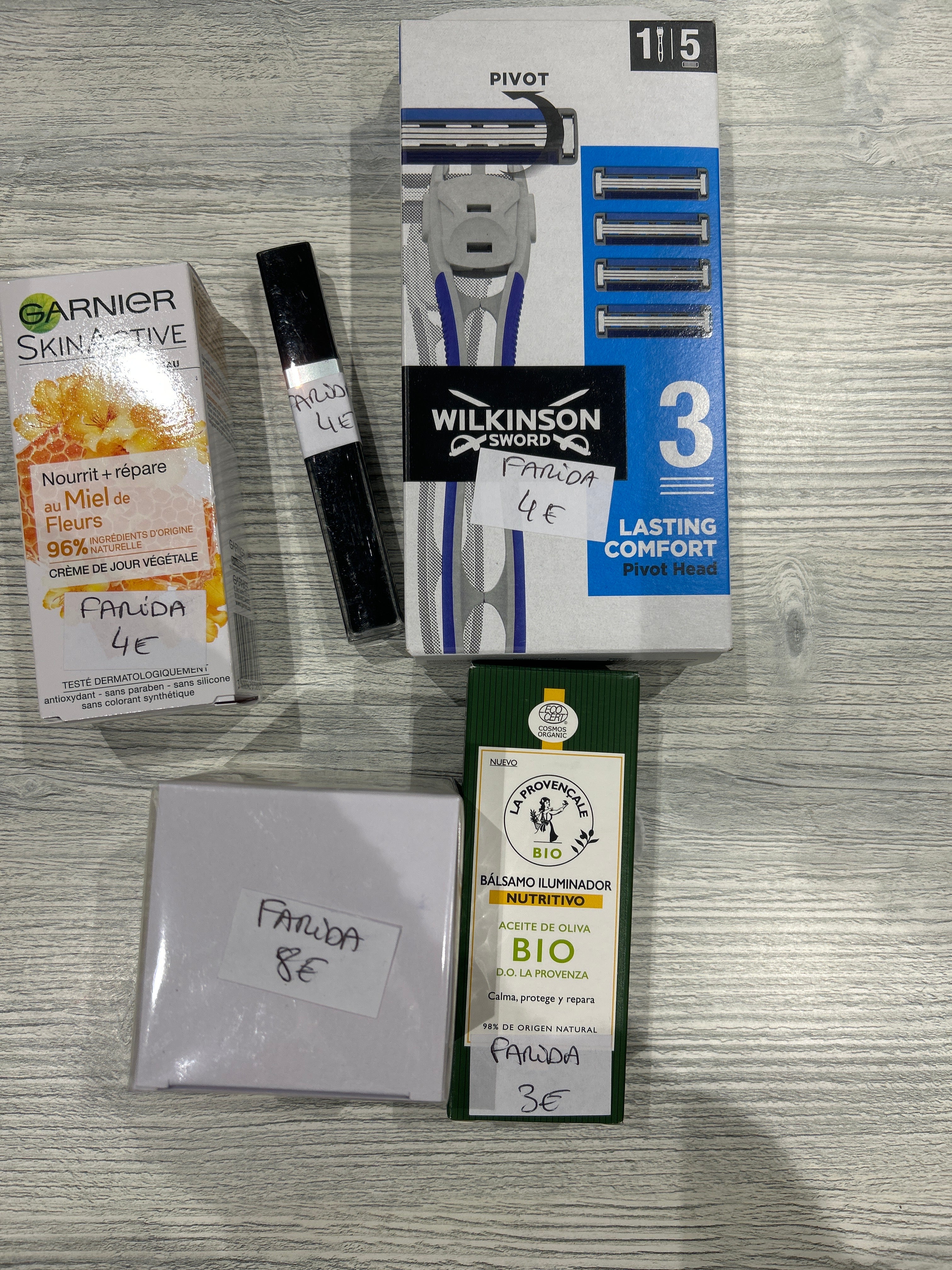 Commande Farida SOLDETOO