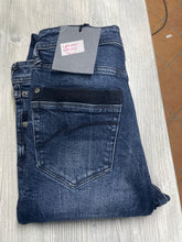 Cargar imagen en el visor de la galería, Commande Younes Youcef
