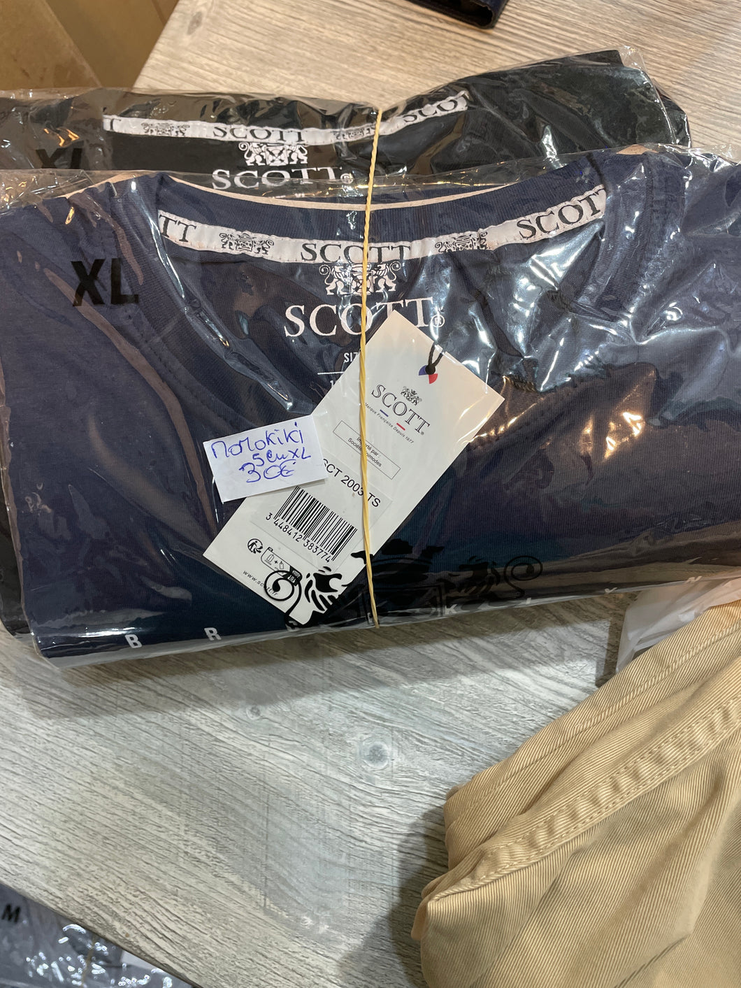 Commande momokiki